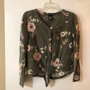 Justify- Floral Green Tie Front